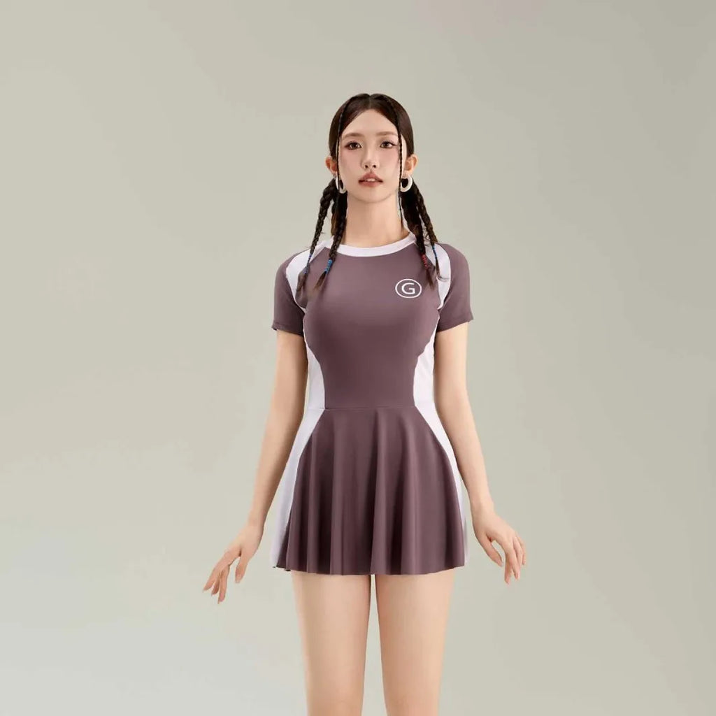 New One-piece Swimsuit for Women, Featuring A High-end and Slimming Feel, Perfect for Swimming and Soaking in Hot Springs