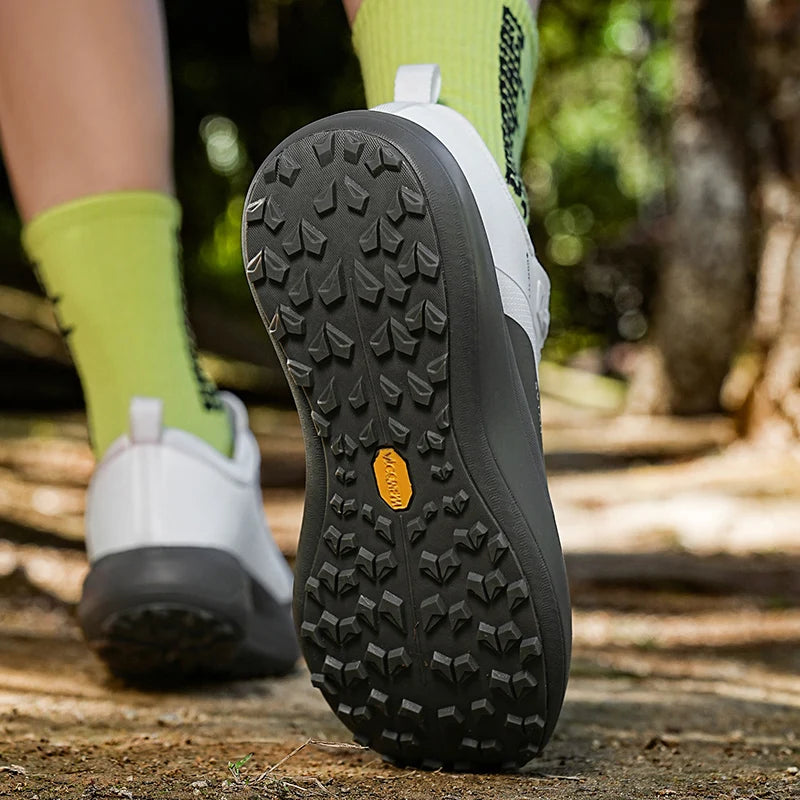 Hiking Shoes for Men Spring Autumn Men Jogging Climbing Shoes Outdoor Man Trekking Sneakers Trainers Big Size