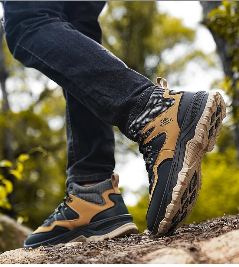 Hiking boots spring autumn new mem's casual sprots boots fashion anti slip soft sole comfort workwear boots youth outdoor boots