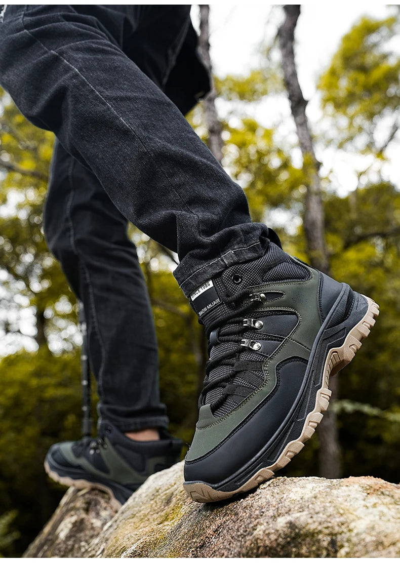 Hiking boots spring autumn new mem's casual sprots boots fashion anti slip soft sole comfort workwear boots youth outdoor boots